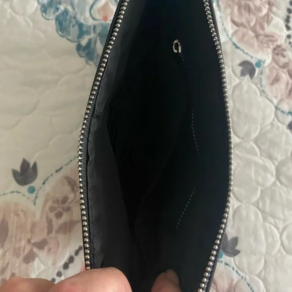 Crunchi Large Makeup bag-never used - Picture 5 of 5